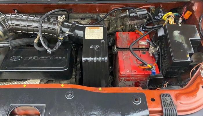 2016 Mahindra Kuv100 K8 D 6 STR, Diesel, Manual, 90,470 km, Engine View - Left