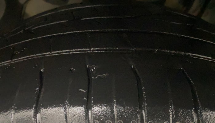 2021 Tata NEXON XZ PLUS DIESEL DARK EDITION, Diesel, Manual, 55,749 km, Left Front Tyre Tread