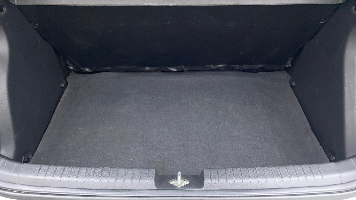 2015 Hyundai i20 Active 1.2, Petrol, Manual, 42,207 km, Boot Inside
