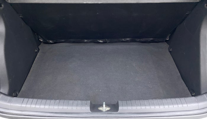 2015 Hyundai i20 Active 1.2, Petrol, Manual, 42,207 km, Boot Inside