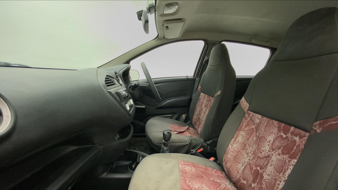 2018 Datsun Redi Go A, Petrol, Manual, 21,325 km, Right Side Front Door Cabin