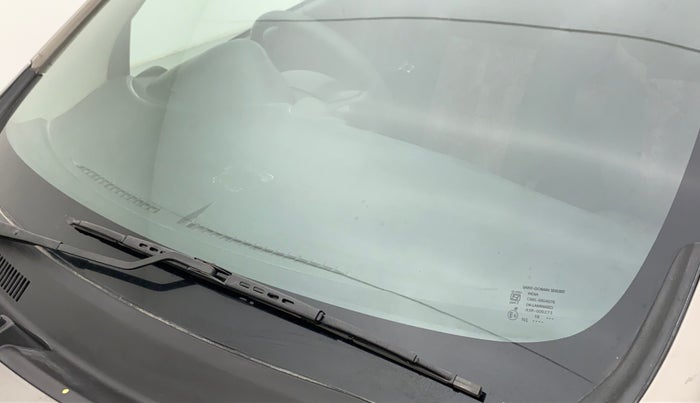 2018 Datsun Redi Go A, Petrol, Manual, 21,325 km, Front windshield - Minor spot on windshield