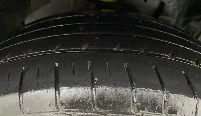 2018 Ford Ecosport AMBIENTE 1.5L PETROL, Petrol, Manual, 61,087 km, Right Front Tyre Tread