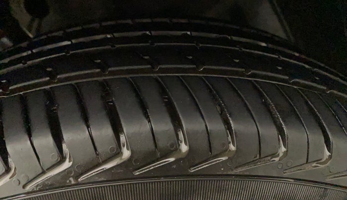 2021 Maruti New Wagon-R LXI 1.0, Petrol, Manual, 9,219 km, Left Front Tyre Tread