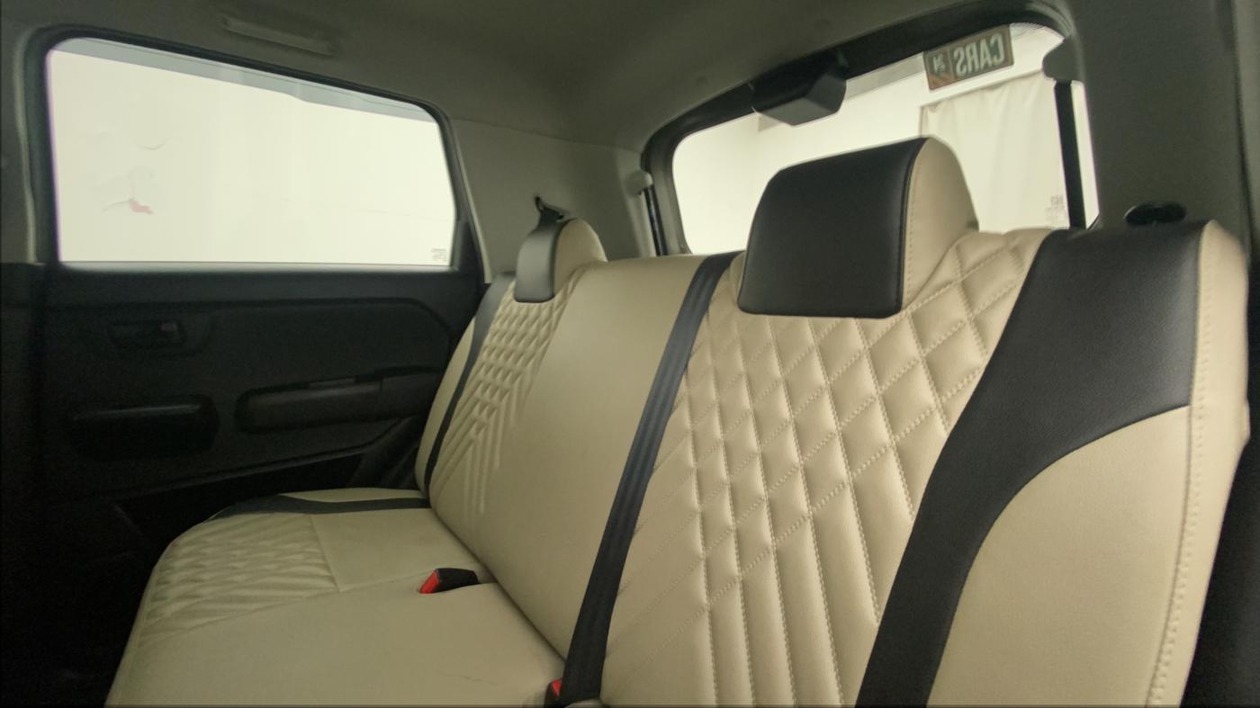 2021 Maruti New Wagon-R LXI 1.0, Petrol, Manual, 9,219 km, Right Side Rear Door Cabin