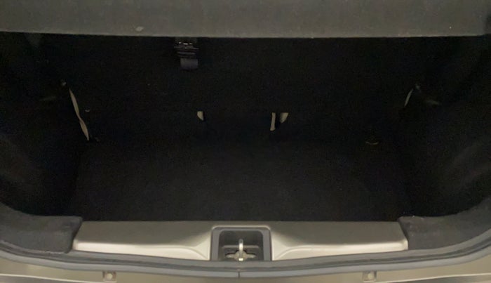 2021 Maruti New Wagon-R LXI 1.0, Petrol, Manual, 9,219 km, Boot Inside