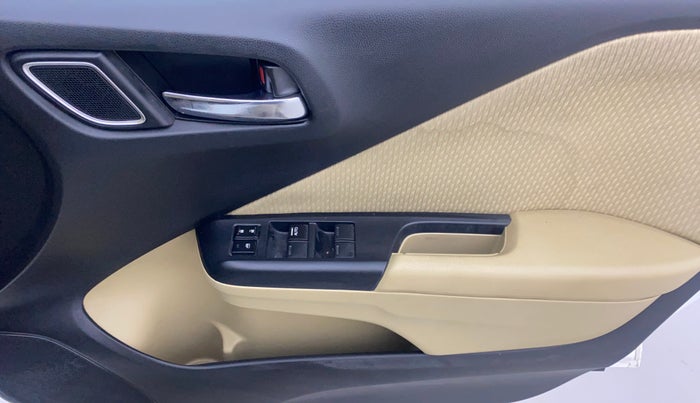 2018 Honda City 1.5L I-VTEC V MT, Petrol, Manual, 33,547 km, Driver Side Door Panels Control