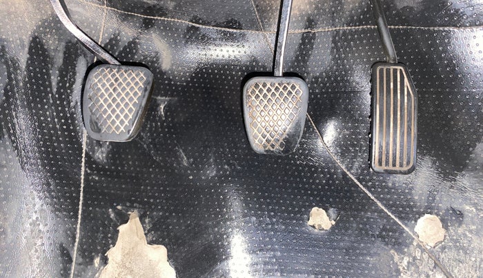 2015 Honda Mobilio 1.5L I-VTEC S, Petrol, Manual, 36,639 km, Pedals