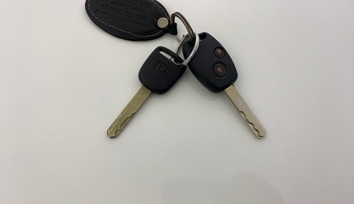 2015 Honda Mobilio 1.5L I-VTEC S, Petrol, Manual, 36,639 km, Key Close Up