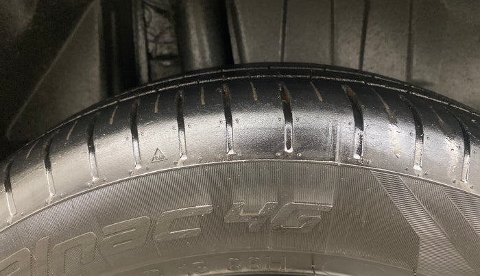 2023 Maruti Dzire ZXI Plus AMT, Petrol, Automatic, 23,956 km, Right Rear Tyre Tread