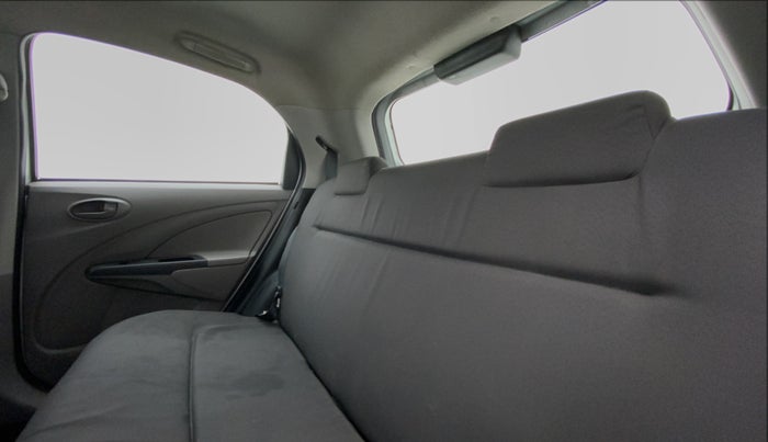 2011 Toyota Etios Liva G, Petrol, Manual, 67,800 km, Right Side Rear Door Cabin