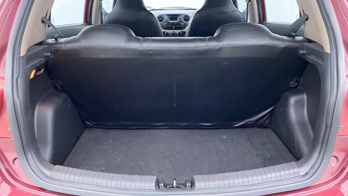 2015 Hyundai Grand i10 SPORTS 1.2 VTVT, Petrol, Manual, 34,467 km, Boot Inside