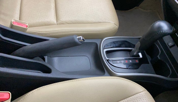 2017 Honda City 1.5L I-VTEC ZX CVT, Petrol, Automatic, 50,666 km, Gear Lever