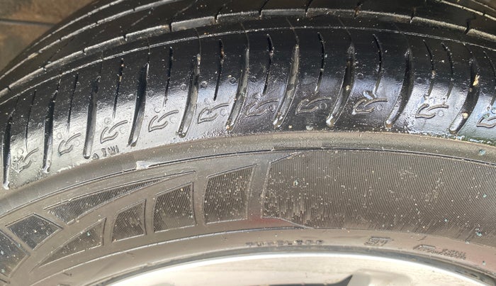 2023 KIA SONET HTK PLUS 1.2, Petrol, Manual, 34,088 km, Left Rear Tyre Tread