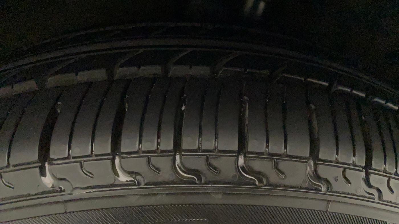 2015 Maruti Celerio ZXI AMT, Petrol, Automatic, 32,818 km, Right Rear Tyre Tread