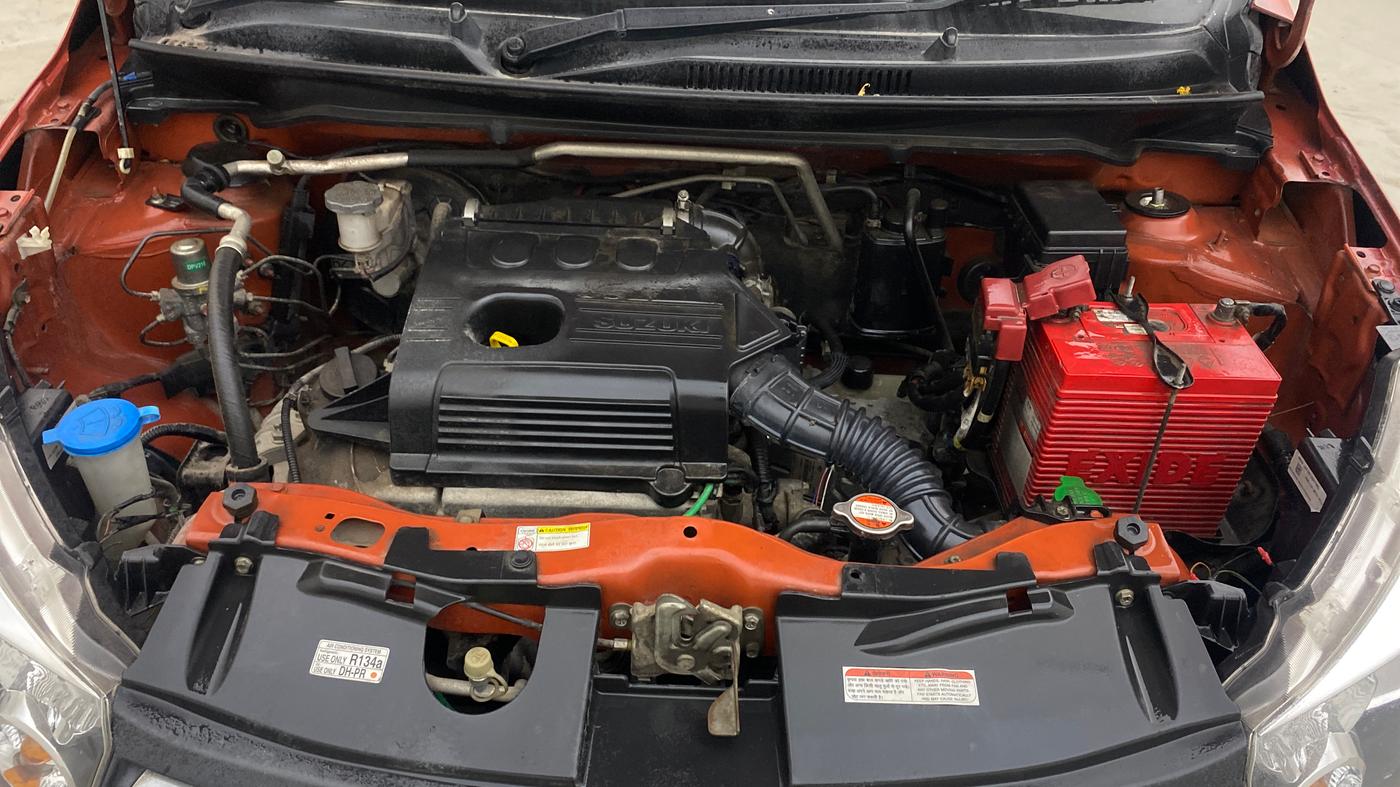 2016 Maruti Celerio VXI AMT, Petrol, Automatic, 63,453 km, Engine View