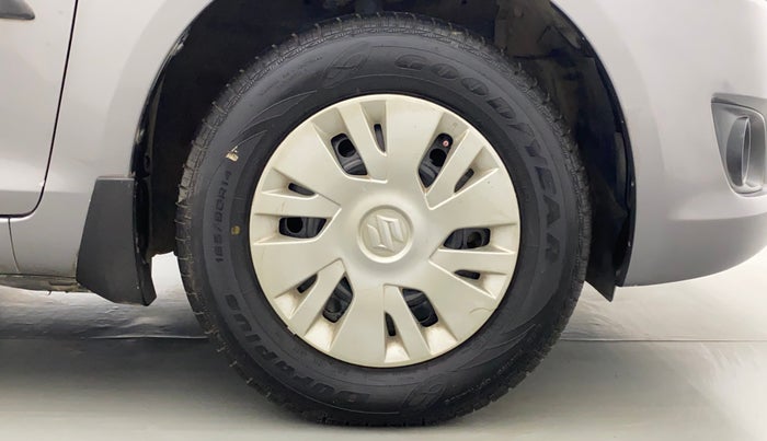 2012 Maruti Swift VXI, Petrol, Manual, 44,030 km, Right Front Wheel