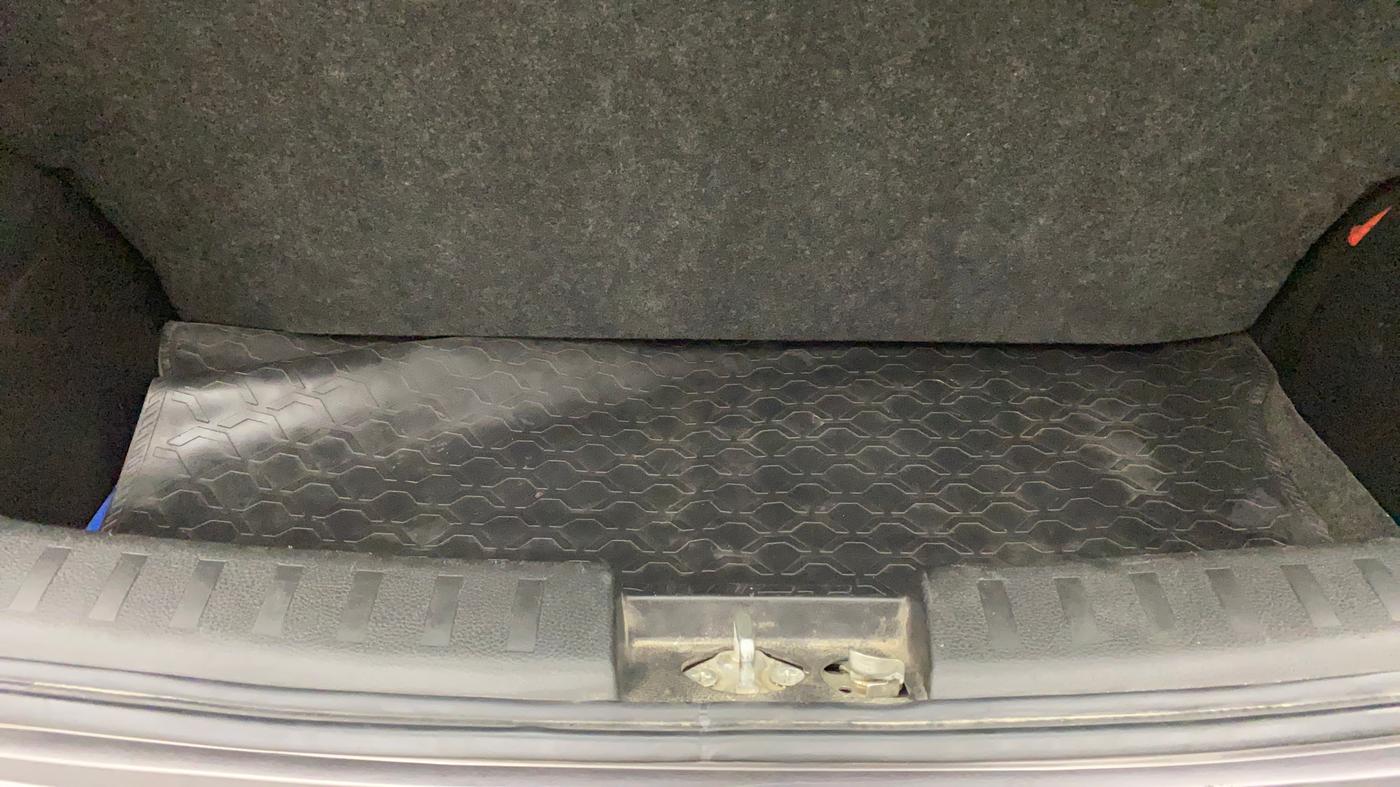 2012 Maruti Swift VXI, Petrol, Manual, 44,030 km, Boot Inside