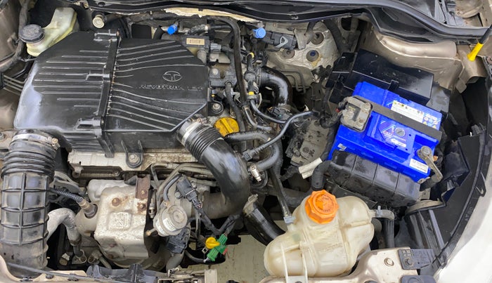 2015 Tata Zest XT PETROL, Petrol, Manual, 37,570 km, Engine View - Left