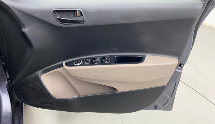 2018 Hyundai Grand i10 MAGNA 1.2 KAPPA VTVT, Petrol, Manual, 35,828 km, Driver Side Door Panels Control