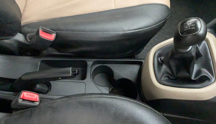 2018 Hyundai Grand i10 MAGNA 1.2 KAPPA VTVT, Petrol, Manual, 35,828 km, Gear Lever