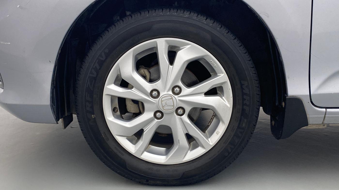 2018 Honda Amaze 1.2 VXMT I VTEC, Petrol, Manual, 22,058 km, Left Front Wheel