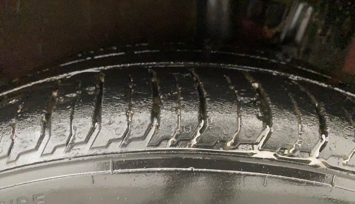 2022 Hyundai NEW I20 SPORTZ 1.2 MT, Petrol, Manual, 49,302 km, Left Rear Tyre Tread