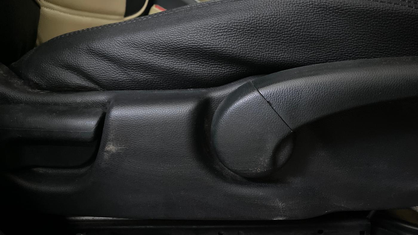 2018 Honda City 1.5L I-VTEC SV, Petrol, Manual, 62,533 km, Driver Side Adjustment Panel