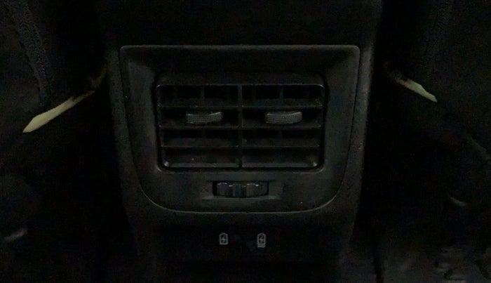 2022 Maruti Baleno ALPHA 1.2 AGS, Petrol, Automatic, 9,837 km, Rear AC Vents