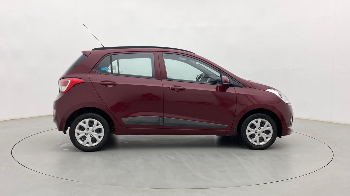 2016 Hyundai Grand i10 SPORTZ 1.2 KAPPA VTVT, Petrol, Manual, 28,467 km, Right Side View