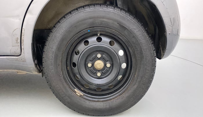 2011 Maruti Ritz VXI, Petrol, Manual, 74,068 km, Left Rear Wheel