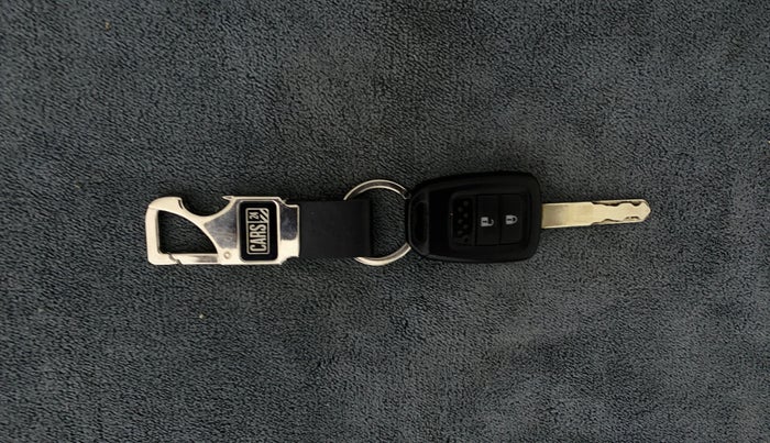 2019 Honda WR-V 1.2L I-VTEC VX MT, Petrol, Manual, 37,150 km, Key Close Up