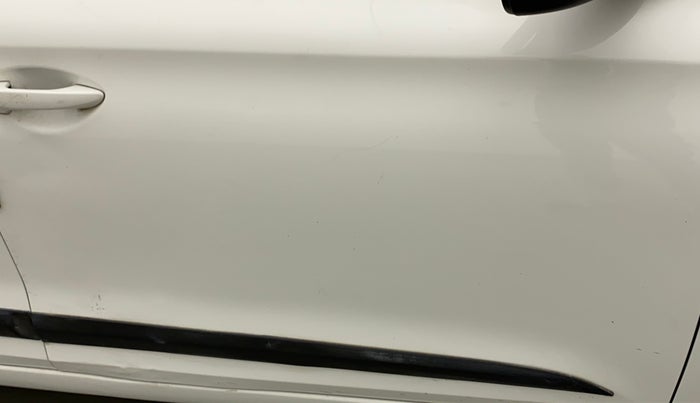 2017 Hyundai Elite i20 SPORTZ 1.2, Petrol, Manual, 89,564 km, Driver-side door - Minor scratches