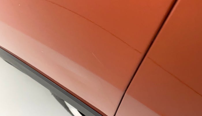 2016 Mahindra Kuv100 K6 PLUS 6 STR, Petrol, Manual, 90,022 km, Left quarter panel - Slightly dented