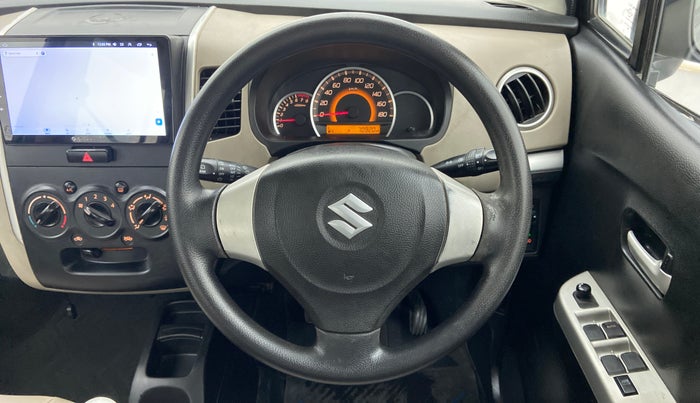 2016 Maruti Wagon R 1.0 VXI, Petrol, Manual, 70,920 km, Steering Wheel Close Up