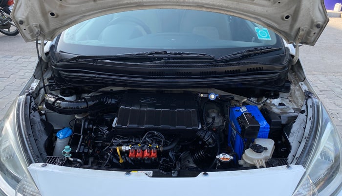 2018 Hyundai Xcent S 1.2, CNG, Manual, 1,22,642 km, Engine View