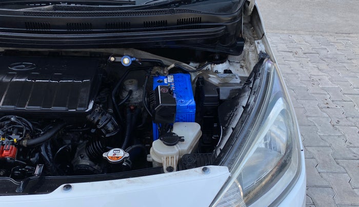 2018 Hyundai Xcent S 1.2, CNG, Manual, 1,22,642 km, Engine View - Left