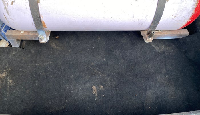 2018 Hyundai Xcent S 1.2, CNG, Manual, 1,22,642 km, Boot Inside