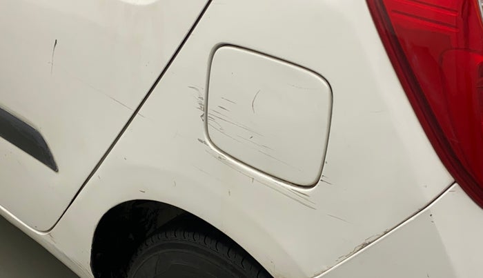2013 Hyundai i10 MAGNA 1.1, Petrol, Manual, 96,144 km, Left quarter panel - Minor scratches
