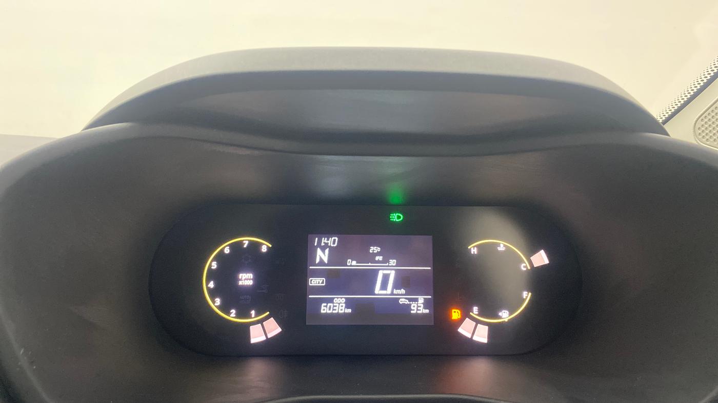 2025 Tata NEXON CREATIVE PLUS 1.2 REVOTRON 6 AMT, Petrol, Automatic, 6,035 km, Odometer Image