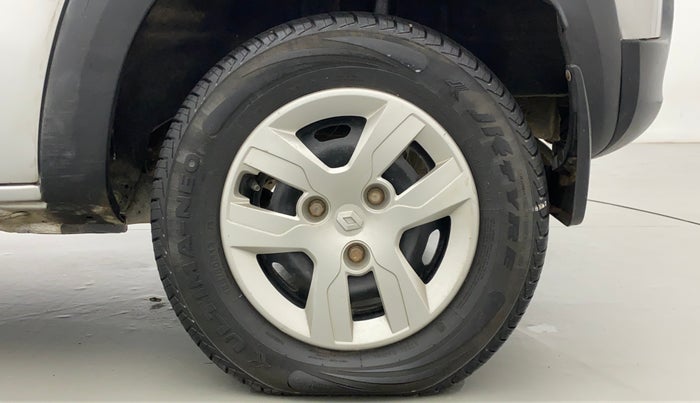 2015 Renault Kwid RXT, Petrol, Manual, 48,799 km, Left Rear Wheel