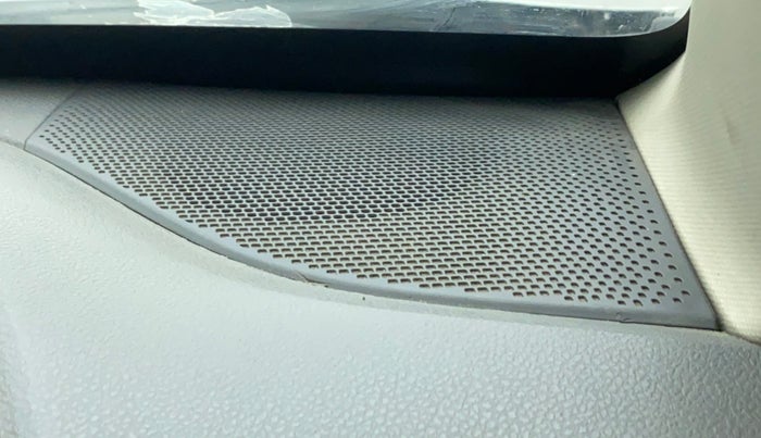 2015 Renault Kwid RXT, Petrol, Manual, 48,799 km, Speaker