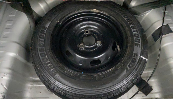 2015 Renault Kwid RXT, Petrol, Manual, 48,799 km, Spare Tyre