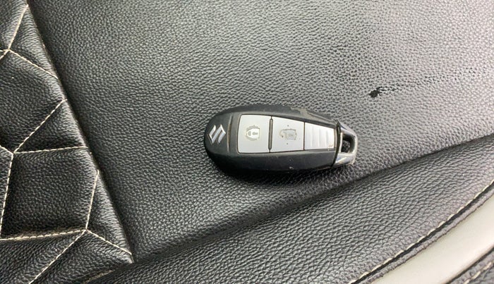 2018 Maruti Baleno ALPHA PETROL 1.2, Petrol, Manual, 65,295 km, Key Close Up