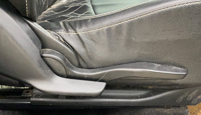 2018 Maruti Baleno ALPHA PETROL 1.2, Petrol, Manual, 65,295 km, Driver Side Adjustment Panel