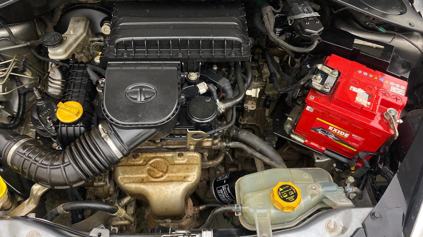 2018 Tata Tiago XZA PETROL, Petrol, Automatic, 70,276 km, Engine View