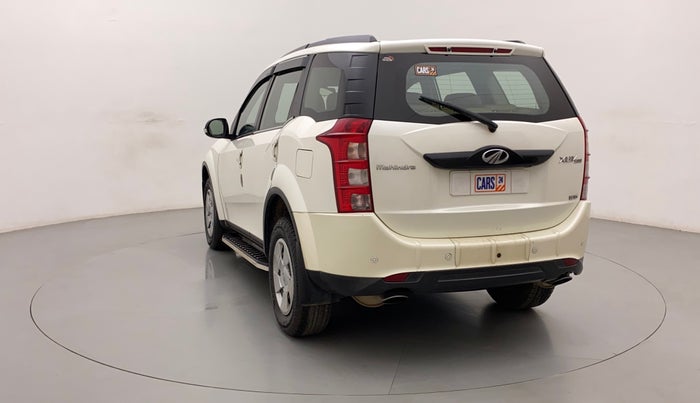 2017 Mahindra XUV500 W6, Diesel, Manual, 51,377 km, Left Back Diagonal