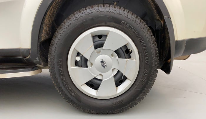2017 Mahindra XUV500 W6, Diesel, Manual, 51,377 km, Left Rear Wheel