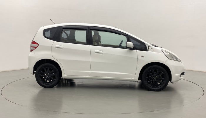 2010 Honda Jazz 1.2 BASE I VTEC, Petrol, Manual, 86,970 km, Right Side View