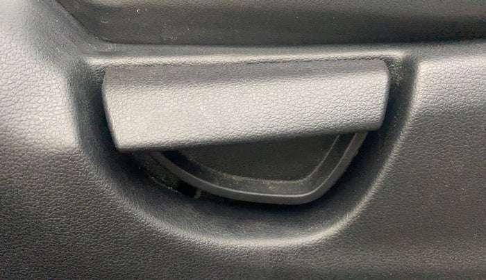 2021 Hyundai NEW SANTRO MAGNA, Petrol, Manual, 59,142 km, Driver Side Adjustment Panel